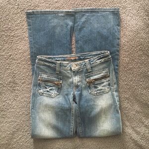 2/$20 💲⬇️ Hudson Boot Cut Jeans 👖sz 28